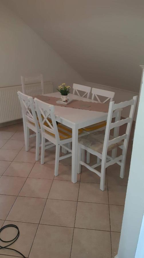 Rege Apartman Alsóörs Dış mekan fotoğraf