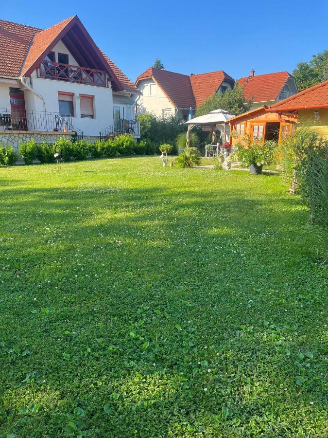 Rege Apartman Alsóörs Dış mekan fotoğraf